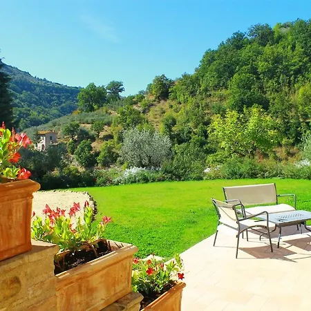 Casa di campagna Antica Fonte *